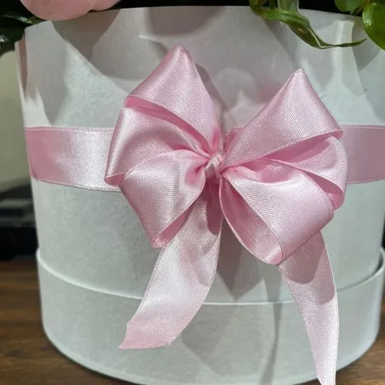 Caja pote con 15 rosas rosadas importadas